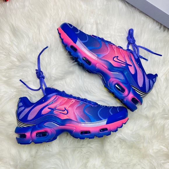 🔥Nike Air Max Plus “Slushie” - Picture 6 of 6